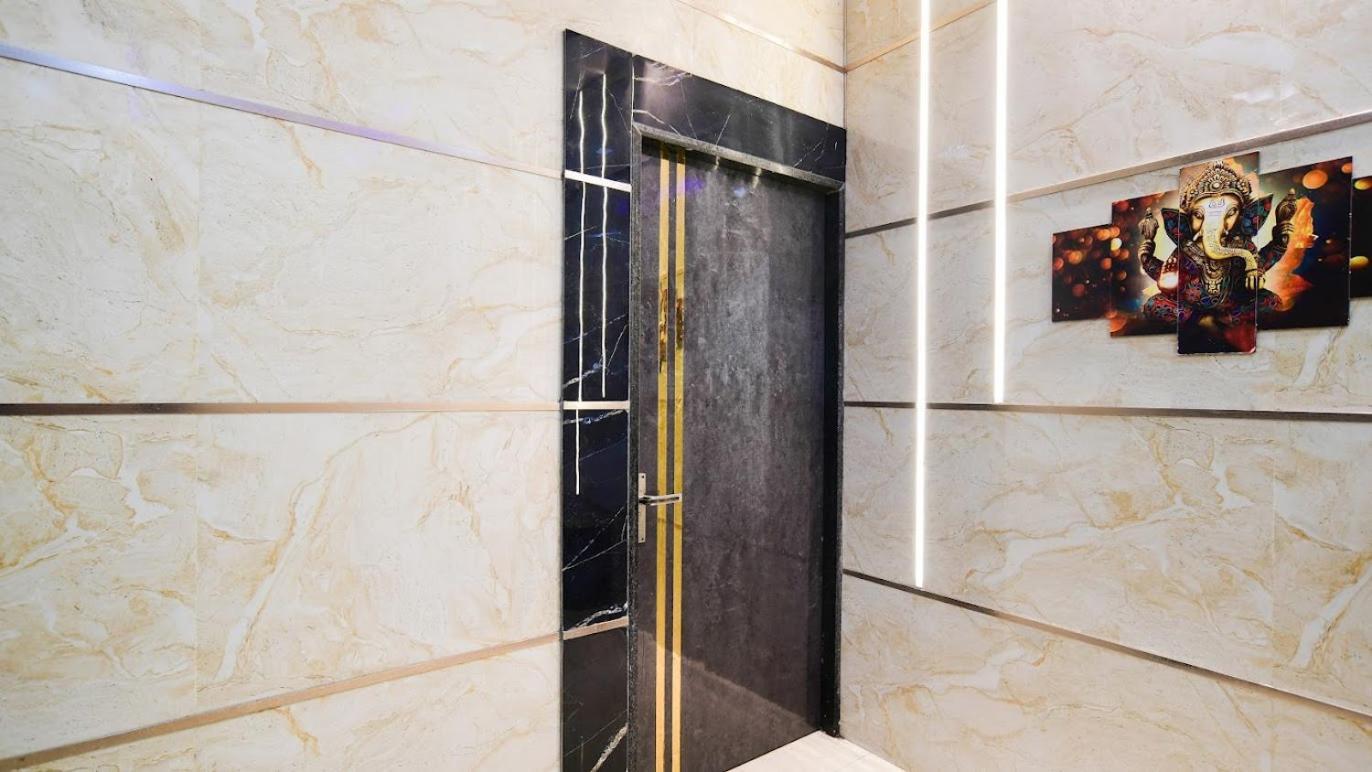Hotel Mark Ujjain Bagian luar foto